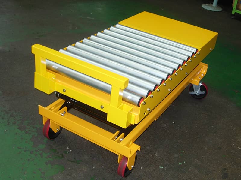 롤러 컨베이어가 적용된 이동식 테이블 리프트 제작 사례