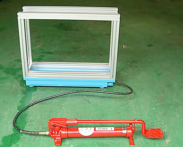 전동 유압 가위식 테이블 리프트