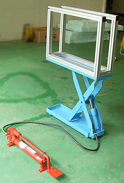 전동 유압 가위식 테이블 리프트